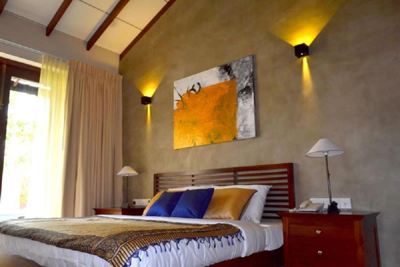 Kethaka Aga Hotel Тисамахарама Екстериор снимка